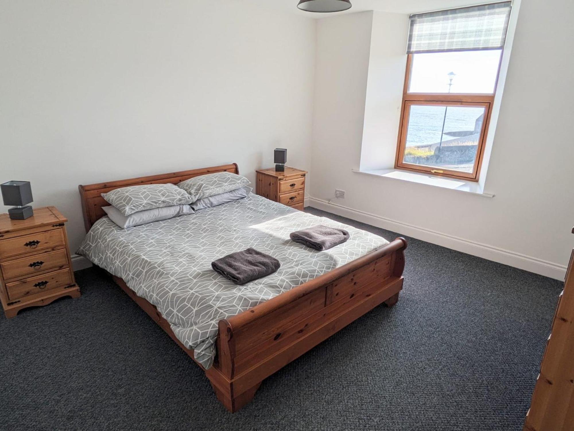 2 Bedroom Townhouse With Seaview On The Nc500 Wick Уик Екстериор снимка